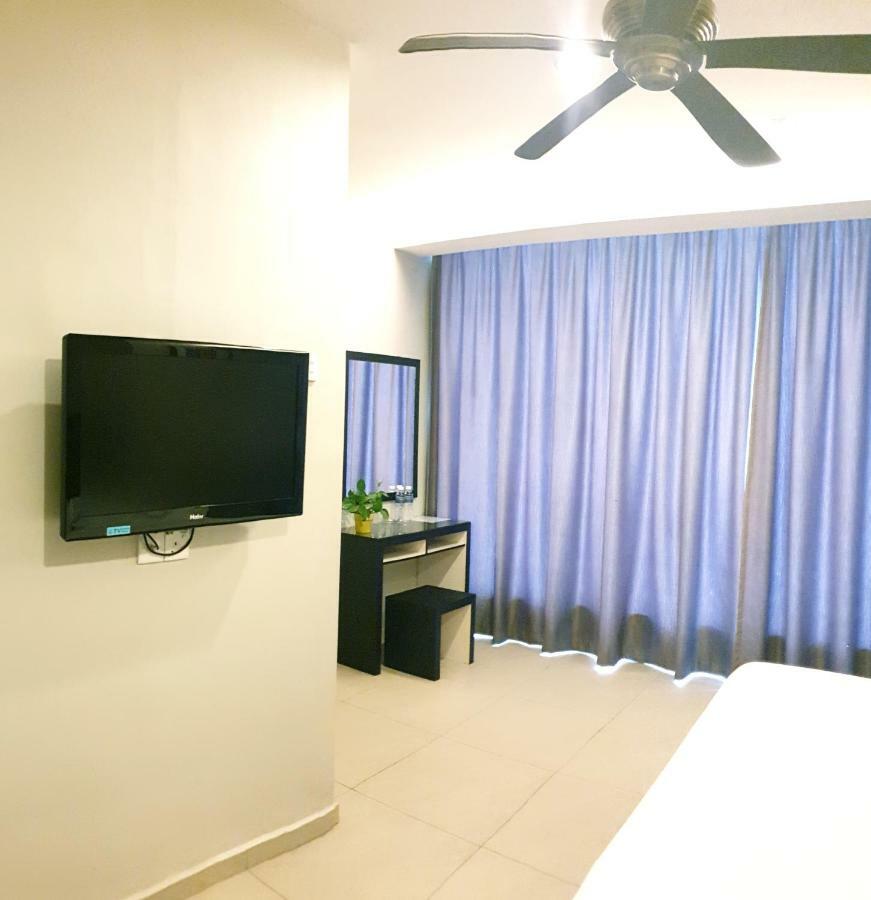 Golden Court - Tun Abdul Razak 3*